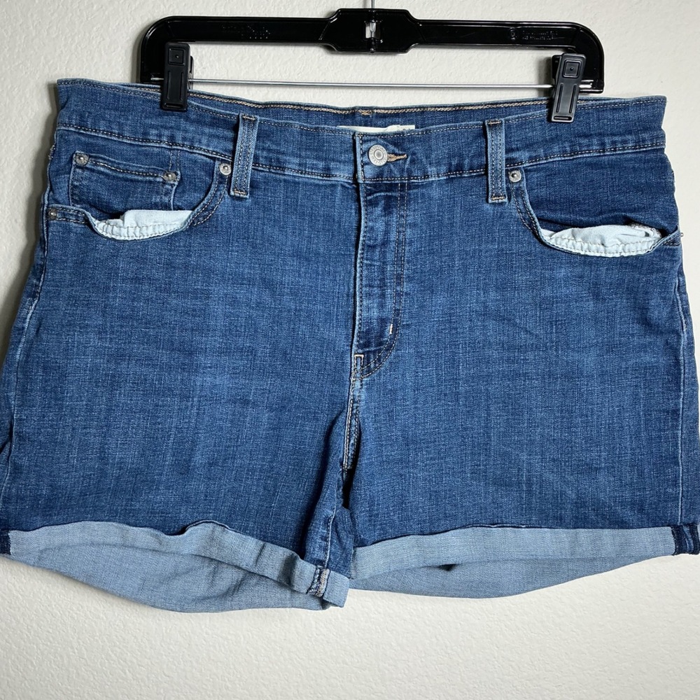 Levi's Mid Length Shorts Women 34 Blue Denim Cuffed Stretch Medium Wash Casual